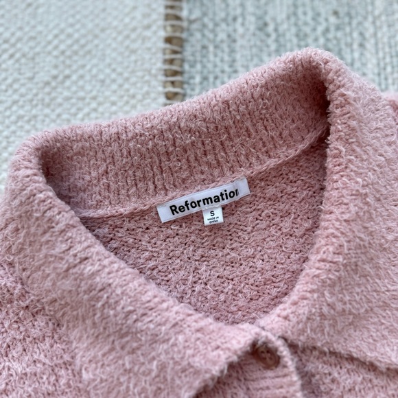 Reformation Light Pink Fuzzy Short Sleeves Collared Pullover Polo Women’s Small - Picture 7 of 8